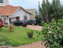 Kigali House for sale in Rebero - Image 2