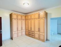 Kigali unfurnished 6 Bed room house for rent in Kacyiru - Image 5