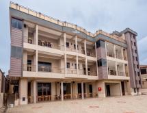 Executive Style Property for Rent - Image 3