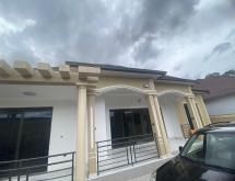 Kigali House for sale in Kagarama - Image 2