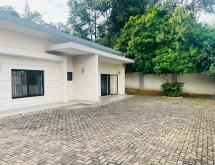 Kiyovu very nice house for rent in Kigali - Image 3