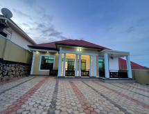 Kigali House for sale in Kagarama - Image 1