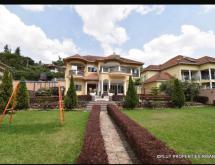 Full furnished house for rent in Nyarutarama  - Image 1
