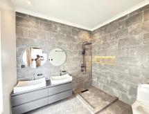 Rebero unfurnished house for rent in Kigali - Image 3