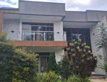 Kigali Family villa available for rent in Kiyovu near National Bank of Rwanda  - Image 1