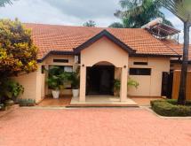 Gacuriro vision 2020 estate  Nice well renovated and well furnished house for rent in Kigali - Image 1
