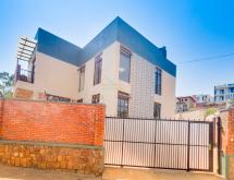 KIGALI MODERN 3-BEDROOM EN-SUITE HOUSE IN KAGUGU - READY TO MOVE IN - Image 1