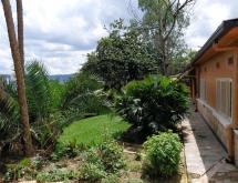 Kigali unfurnished Bungalow available for rent in Kimihurura  - Image 2