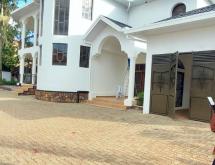 Kigali Family villa available for rent in Gacuriro near Simba Center supermarket  - Image 2
