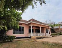 Kigali furnished house for rent in Remera Control - Image 2