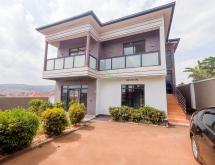Kigali 6-Bedroom House for Sale in Kimironko - Image 2