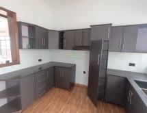 Kigali 6-Bedroom House for Sale in Kimironko - Image 5