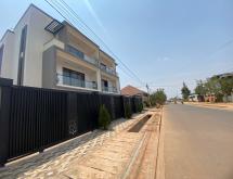 Kigali unfurnished apartment for rent in Kagarama Muyange  - Image 2