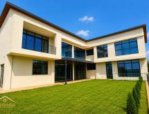 Kigali Stunning family house available for rent in Rebero  - Image 2