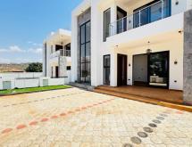 Kigali Villa for sale in Kicukiro - Image 2