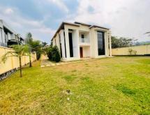 Kigali unfurnished house for rent in Nyarutarama  - Image 3