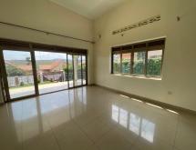 Gacuriro unfurnished house for rent in Kigali  - Image 5