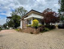 Kigali Fully Furnished House for Rent in Kiyovu on the Tarmac Road - Image 2