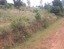 An attractive plot of land is available for sale in Kanyinya, Nyarugenge District, Kigali, located on top of a mountain. - Image 4