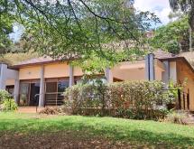 Kigali Spacious house available for rent in Kiyovu near choose - Image 4