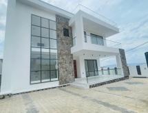 Kigali house with a large plot available for sale in Kimironko - Image 1