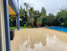 Kigali 4-bedroom house with swimming pool and balconies for rent in Gacuriro - Image 5