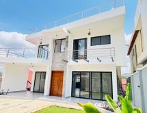 Kigali spacious luxury villa is available for sale in Kibagabaga - Image 2