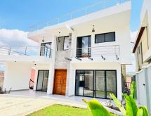 Kigali spacious luxury villa is available for sale in Kibagabaga - Image 1