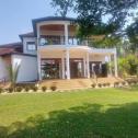 The family villa is available for rent in Gacuriro