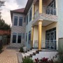 Unfurnished apartment for rent in Kagarama