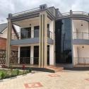 Kigali unfurnished house for rent in kibagabaga 